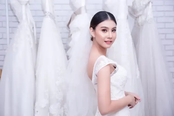 Sewa Gaun Pengantin Bali